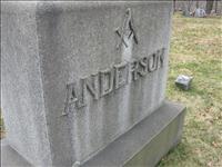 Anderson, Monument